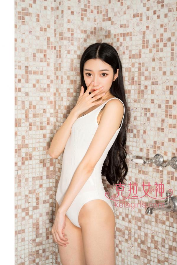    KelaGirls克拉女神-小新-《洗刷刷》：纯白连体衣浴室诱惑，尽显曼妙身姿第21张图片