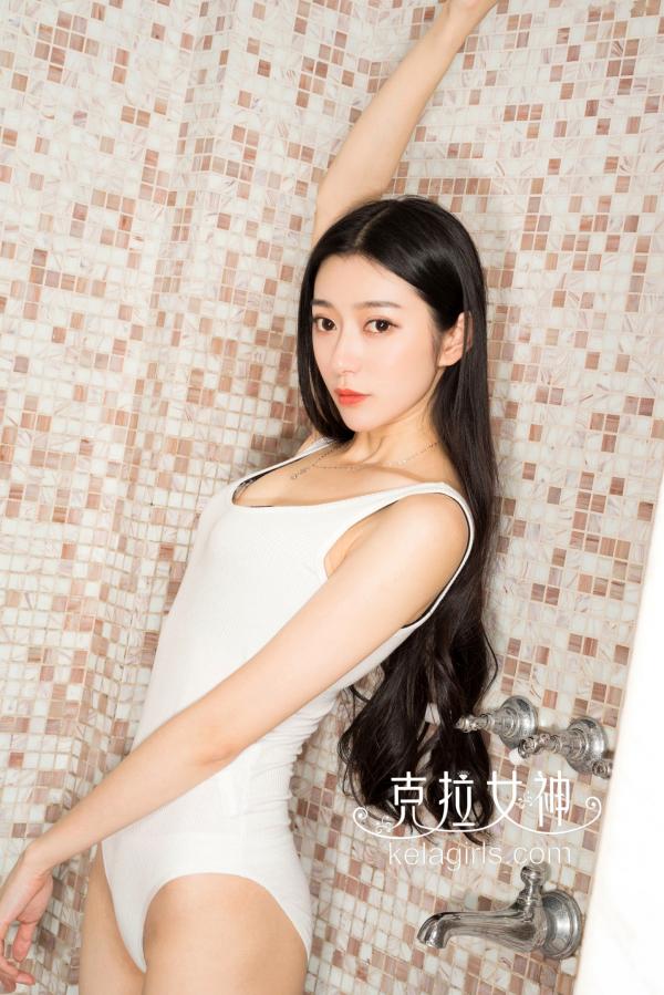    KelaGirls克拉女神-小新-《洗刷刷》：纯白连体衣浴室诱惑，尽显曼妙身姿第22张图片