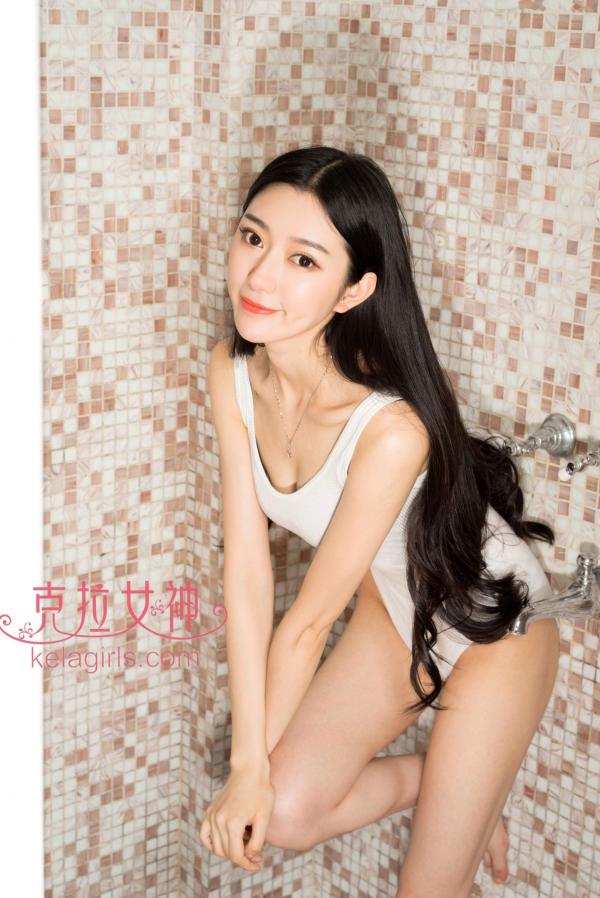    KelaGirls克拉女神-小新-《洗刷刷》：纯白连体衣浴室诱惑，尽显曼妙身姿第29张图片