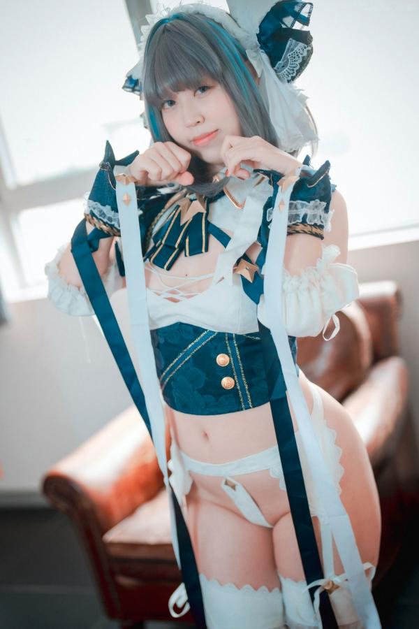    韩国美女Mozzi私房大尺度COS：碧蓝航线柴郡角色扮演，牛奶诱惑写真集 - HMS Cheshire第4张图片