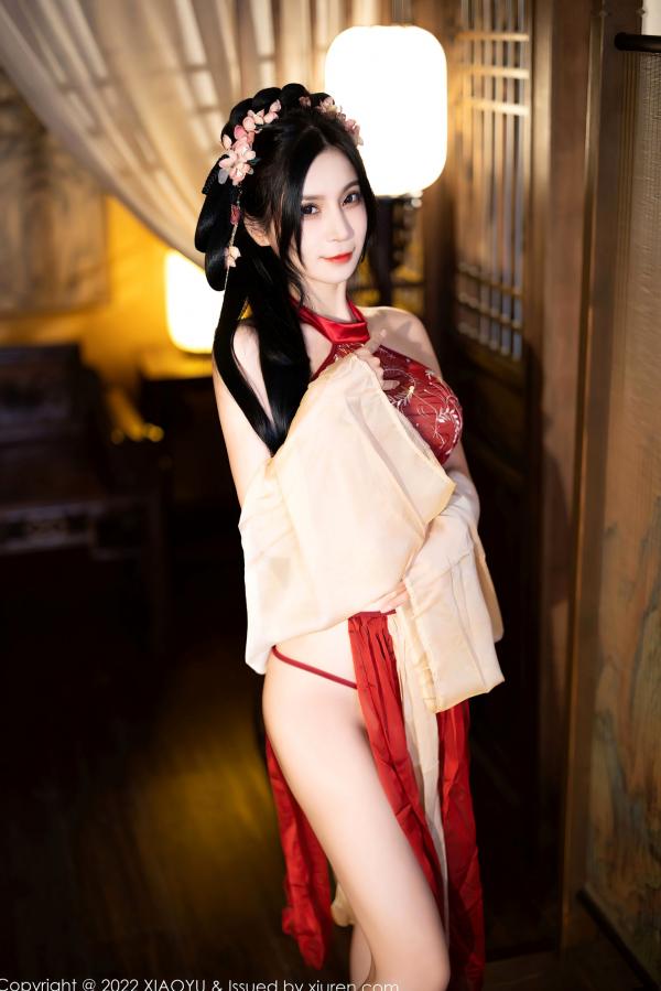    XiaoYu语画界-858：小蛮妖Yummy杭州古典旅拍，红纱古装尽显诱惑风情，伴随古琴演绎白嫩肌肤之美第9张图片