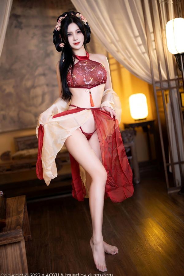    XiaoYu语画界-858：小蛮妖Yummy杭州古典旅拍，红纱古装尽显诱惑风情，伴随古琴演绎白嫩肌肤之美第16张图片