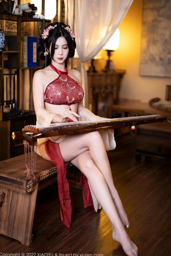    XiaoYu语画界-858：小蛮妖Yummy杭州古典旅拍，红纱古装尽显诱惑风情，伴随古琴演绎白嫩肌肤之美第23张图片