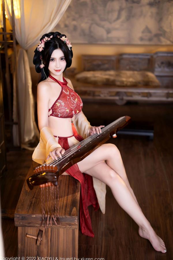    XiaoYu语画界-858：小蛮妖Yummy杭州古典旅拍，红纱古装尽显诱惑风情，伴随古琴演绎白嫩肌肤之美第25张图片