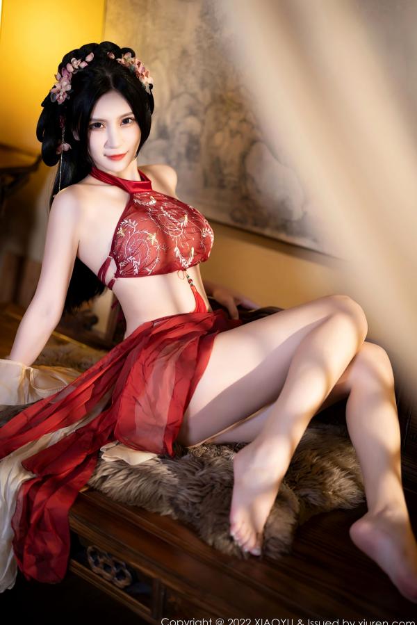    XiaoYu语画界-858：小蛮妖Yummy杭州古典旅拍，红纱古装尽显诱惑风情，伴随古琴演绎白嫩肌肤之美第39张图片