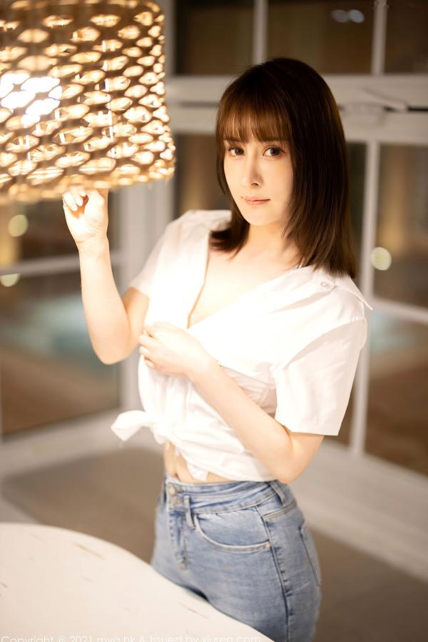    MyGirl美媛馆-540期：女神蔡文钰Abby旅拍，白衬衫蕾丝私房大尺度写真，肉丝牛仔裤尽显曼妙曲线第9张图片