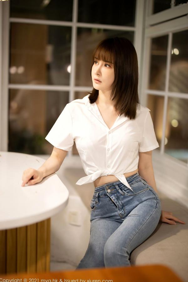    MyGirl美媛馆-540期：女神蔡文钰Abby旅拍，白衬衫蕾丝私房大尺度写真，肉丝牛仔裤尽显曼妙曲线第17张图片