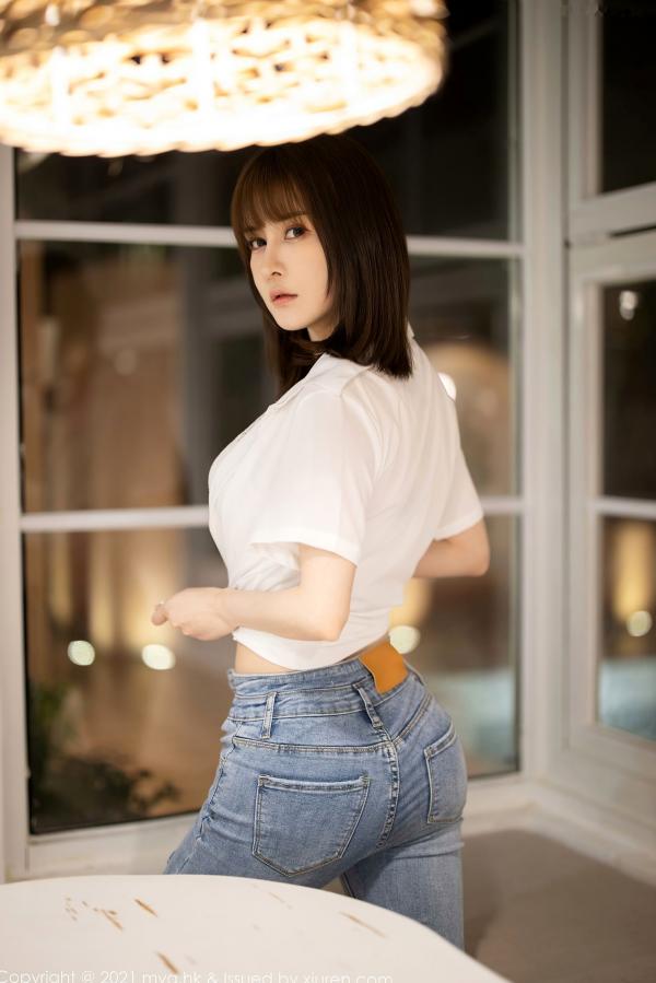    MyGirl美媛馆-540期：女神蔡文钰Abby旅拍，白衬衫蕾丝私房大尺度写真，肉丝牛仔裤尽显曼妙曲线第19张图片