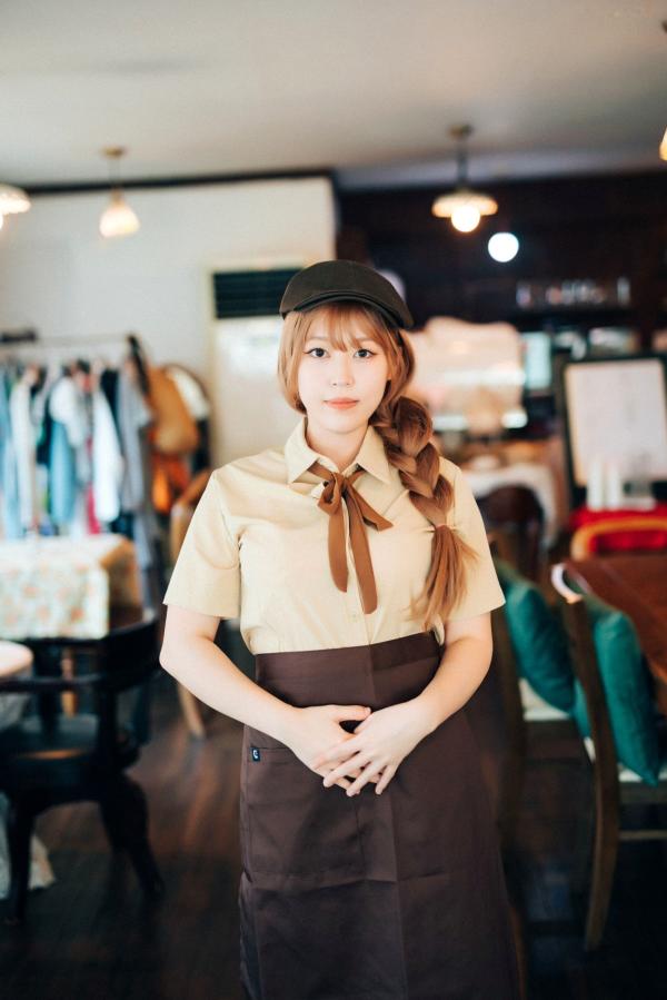    韩国美女Mozzi咖啡店性感侍者，清纯制服诱惑角色扮演，无圣光大尺度写真系列第124张图片