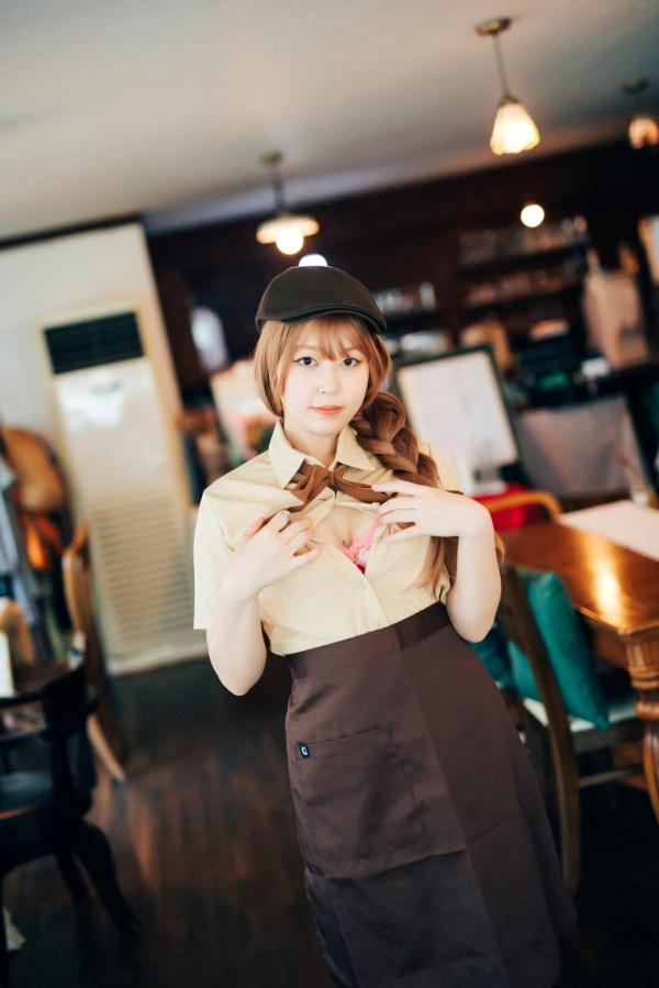    韩国美女Mozzi咖啡店性感侍者，清纯制服诱惑角色扮演，无圣光大尺度写真系列第126张图片