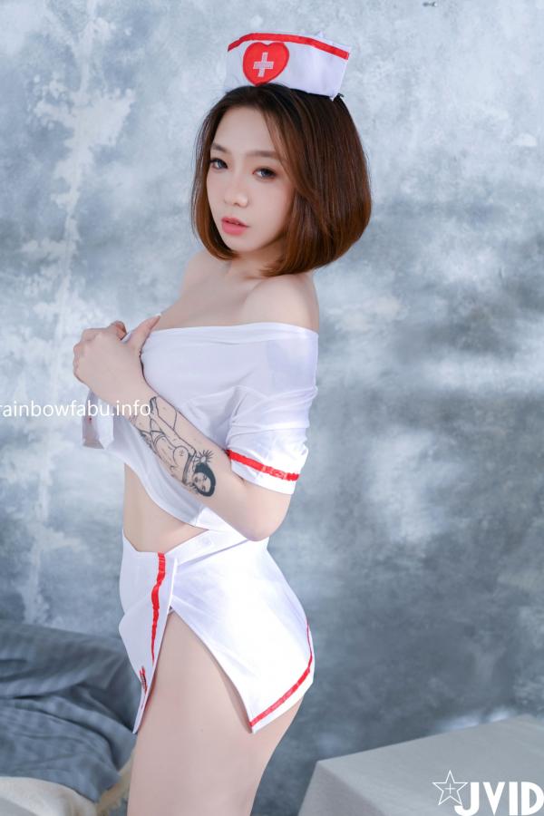    JVID-雅捷-性能检查中-性感护士大尺度角色扮演写真，曼妙纹身美少女福利诱惑第3张图片