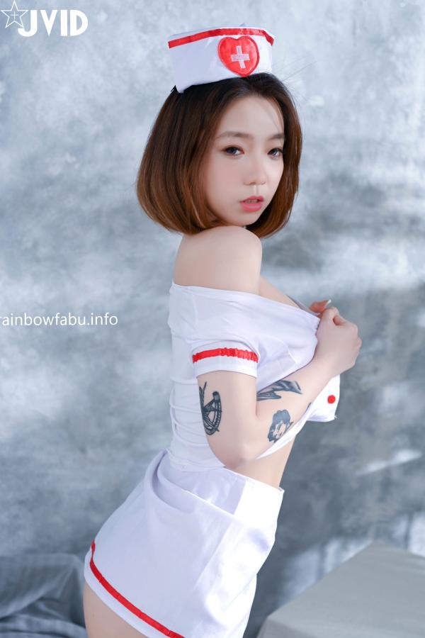    JVID-雅捷-性能检查中-性感护士大尺度角色扮演写真，曼妙纹身美少女福利诱惑第6张图片