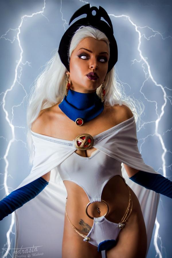    Andrasta-暴风女Storm精美Cosplay写真，冷艳银发女神降临，极限火辣战服，超级还原X战警视觉特效大片第4张图片