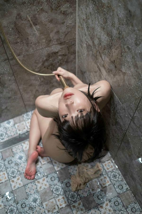    韩国美女Inkyung湿身戏水与私房写真，童颜巨乳极致诱惑，无圣光超清OnlyFans美图合集2023.10第12张图片