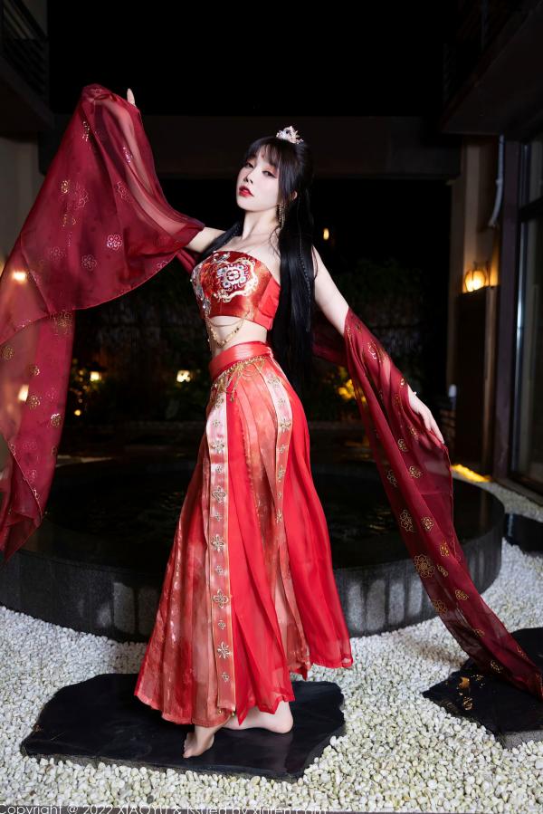    XiaoYu语画界-827-徐莉芝Booty-泳池红色轻透古装私房-性感极品古风大尺度艺术写真第1张图片