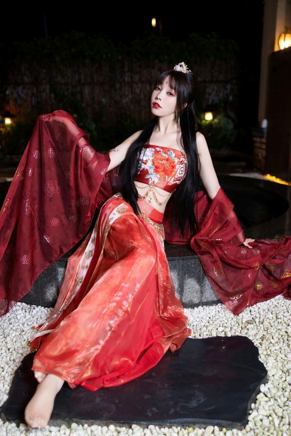    XiaoYu语画界-827-徐莉芝Booty-泳池红色轻透古装私房-性感极品古风大尺度艺术写真第7张图片