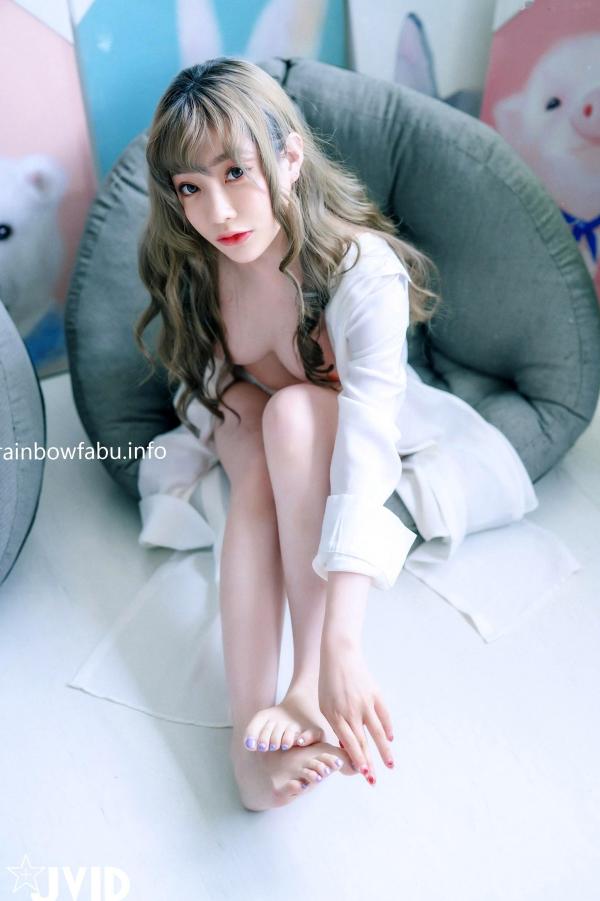   JVID-璃奈酱《充气娃娃》No.618—纯欲风白色内衣私房照，性感诱惑视觉盛宴第57张图片