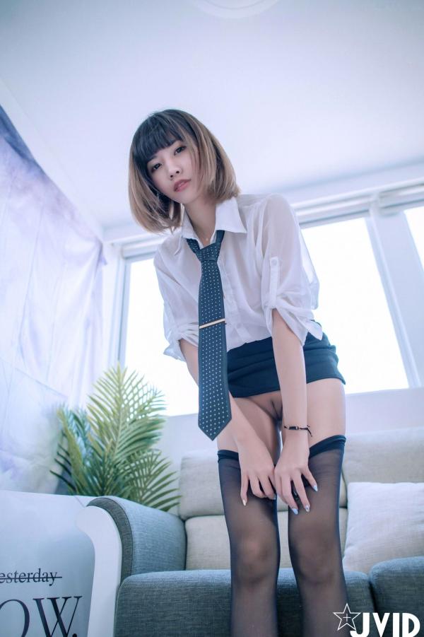    JVID-果宝宝-职场面试主题，OL制服诱惑，极致曲线诠释大尺度职场风情第66张图片