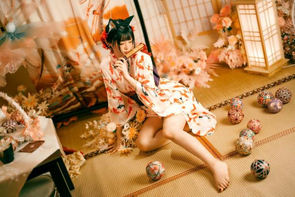    落落Raku-成人式：精致和服诱惑，猫耳装扮与红绳私房写真，极致身材尽显日系魅力第4张图片