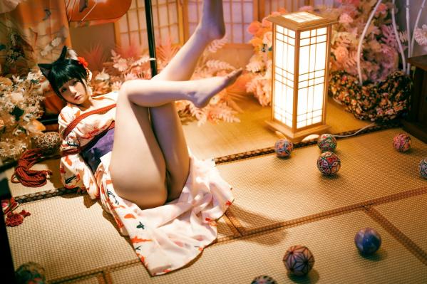    落落Raku-成人式：精致和服诱惑，猫耳装扮与红绳私房写真，极致身材尽显日系魅力第37张图片