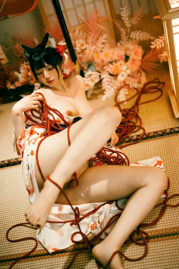    落落Raku-成人式：精致和服诱惑，猫耳装扮与红绳私房写真，极致身材尽显日系魅力第52张图片