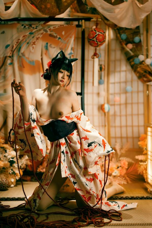    落落Raku-成人式：精致和服诱惑，猫耳装扮与红绳私房写真，极致身材尽显日系魅力第55张图片