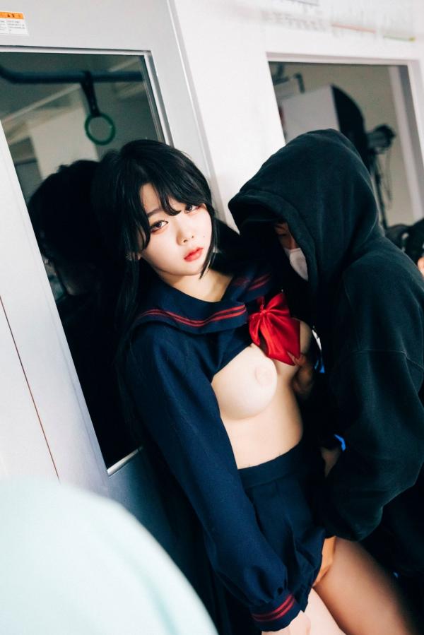   韩国美女-琪雅-Zia-地铁-完整版-Subway-Full-Ver-Loozy第42张图片