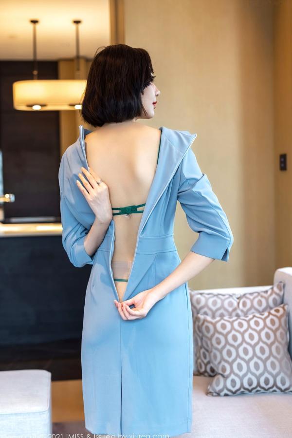    IMiss爱蜜社-609期-艺轩-办公室OL职业短裙变装，绿色性感蕾丝内衣与闪钻丝袜高跟鞋，尽显制服诱惑与绝美身材私房写真第24张图片