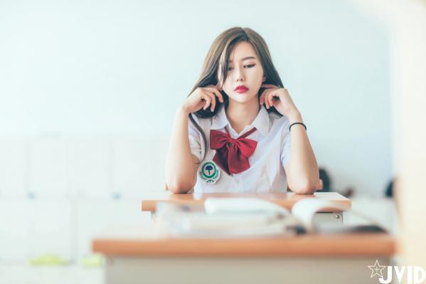    JVID-木木森-教室制服诱惑-放学后课后特别授课-清纯校服与火辣身材的极致碰撞第11张图片