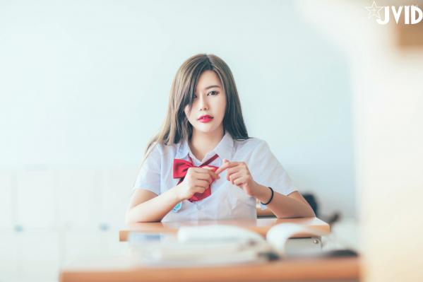    JVID-木木森-教室制服诱惑-放学后课后特别授课-清纯校服与火辣身材的极致碰撞第12张图片