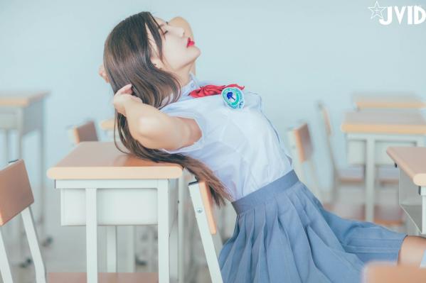    JVID-木木森-教室制服诱惑-放学后课后特别授课-清纯校服与火辣身材的极致碰撞第25张图片