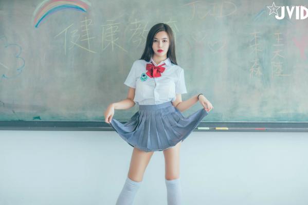    JVID-木木森-教室制服诱惑-放学后课后特别授课-清纯校服与火辣身材的极致碰撞第35张图片