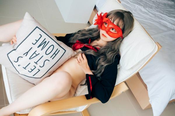    韩国美女Kissme-Jinjoo私房写真，神秘面具下的绝美诱惑，极致大尺度蕾丝边互动，居家性感制服风格，无圣光真实记录第31张图片