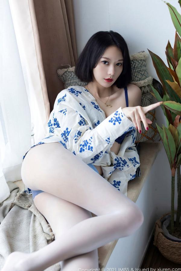    IMiss爱蜜社602期：艺轩蓝印花白衬衫配蕾丝内衣私房照，气质清纯美腿撩人第34张图片