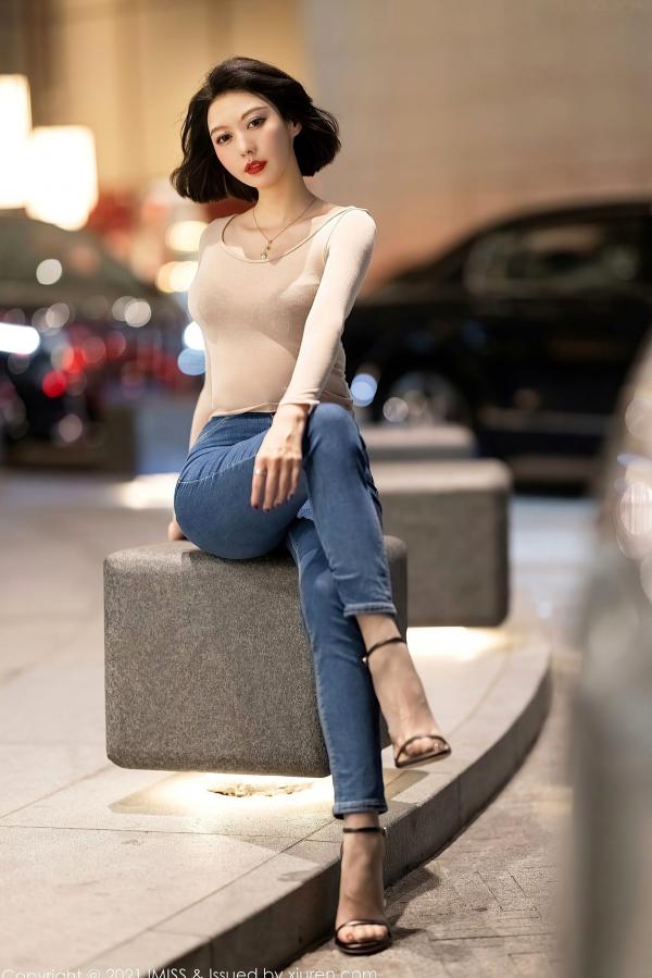    IMiss爱蜜社600期艺轩：短发女神精致私房写真，肉色紧身T恤与黑色蕾丝内衣尽显性感诱惑第12张图片