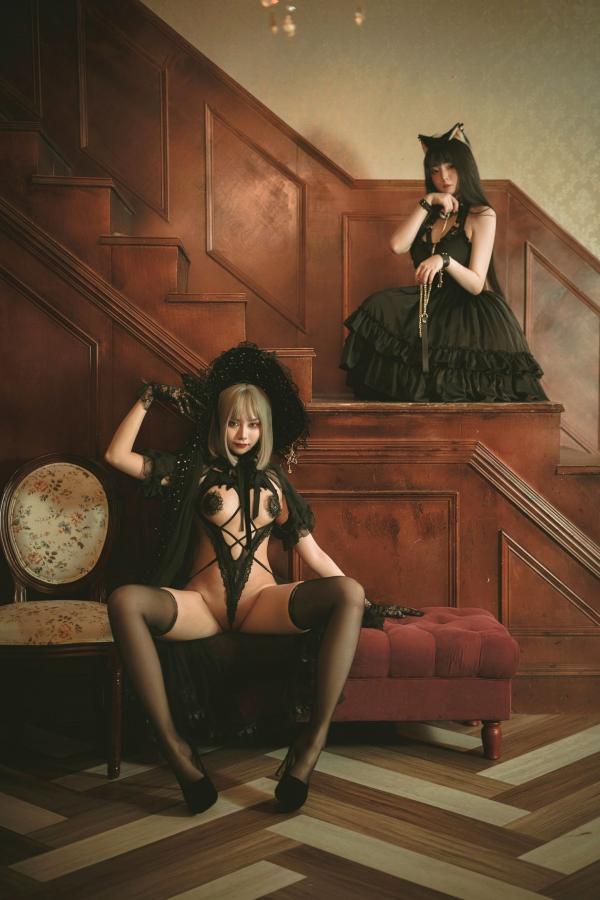    落落Raku与搭档演绎魔女黑猫，暗黑哥特风角色扮演私房，高清束缚感艺术大片第31张图片