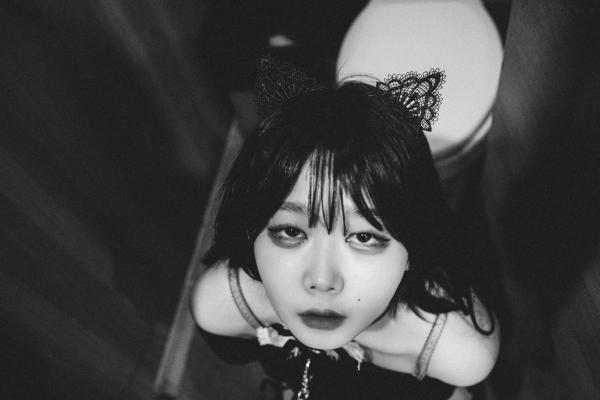    韩国美女琪雅Zia私密写真，大胆尺度挑战，柔媚神情与火辣身材，极致诱惑私房大片第98张图片