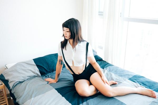    韩国美女Loozy私房照，Kissme系列家居大尺度写真，无圣光性感诱惑，尽显冷艳魅力第35张图片