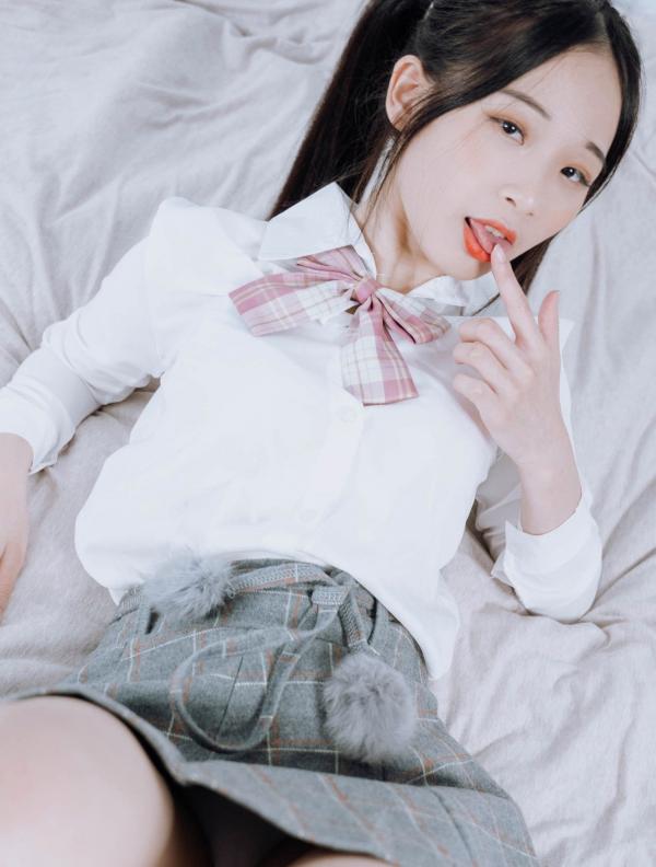    JVID-婕咪-Juice-双马尾制服女孩-男人的幻想第10张图片