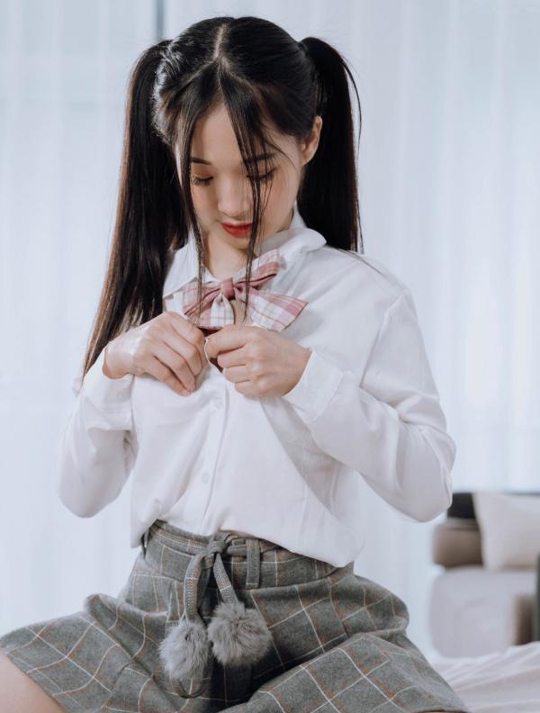    JVID-婕咪-Juice-双马尾制服女孩-男人的幻想第14张图片