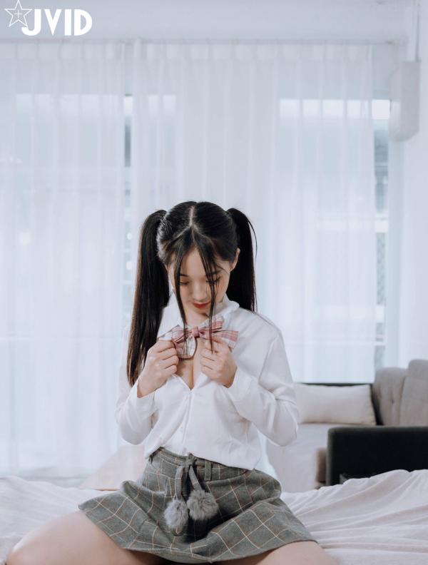    JVID-婕咪-Juice-双马尾制服女孩-男人的幻想第15张图片