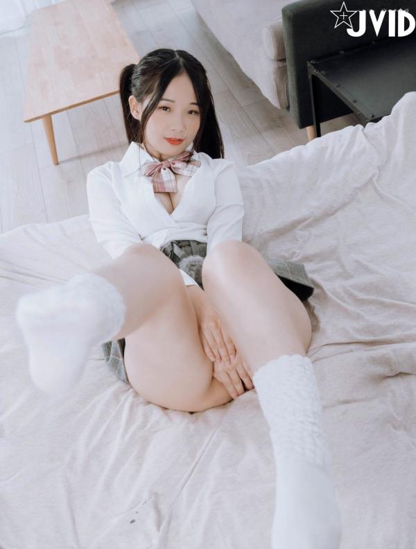    JVID-婕咪-Juice-双马尾制服女孩-男人的幻想第20张图片