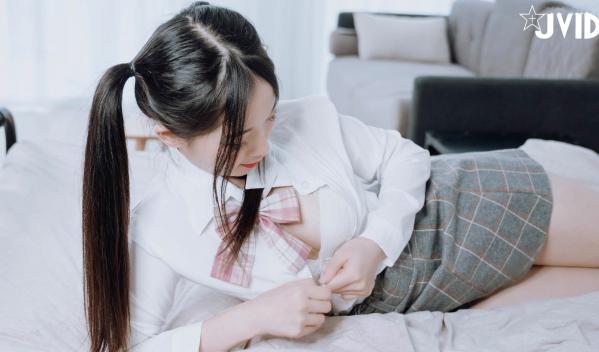    JVID-婕咪-Juice-双马尾制服女孩-男人的幻想第25张图片