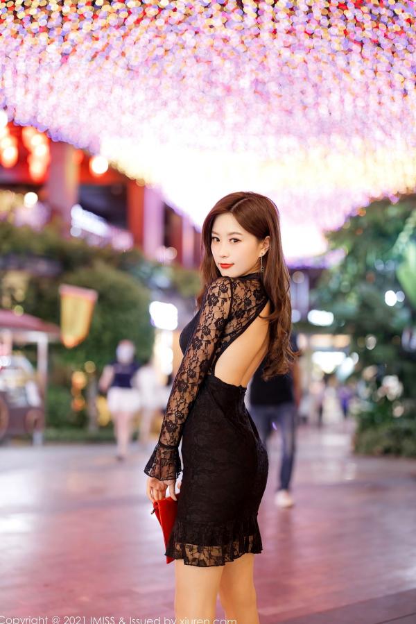    IMiss爱蜜社546期：杨紫嫣Cynthia黑色镂空蕾丝连衣短裙街拍私房，气质女神演绎极致魅惑与透肉美腿第10张图片