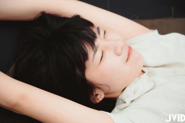    JVID果宝宝-和你一起趣露营：野外露营风格，硬派越野车与清纯少女，私密写真，极品大尺度性感诱惑第14张图片