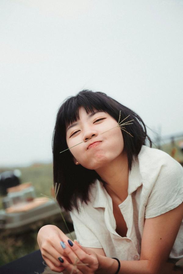    JVID果宝宝-和你一起趣露营：野外露营风格，硬派越野车与清纯少女，私密写真，极品大尺度性感诱惑第19张图片