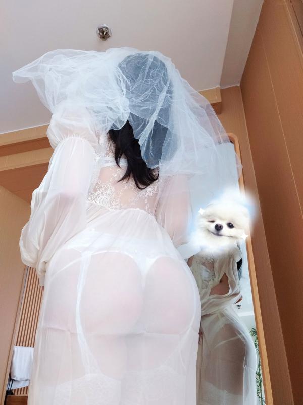    女主K-白双子：纯欲新娘婚纱私房，童颜巨乳极致诱惑，大尺度性感写真第17张图片