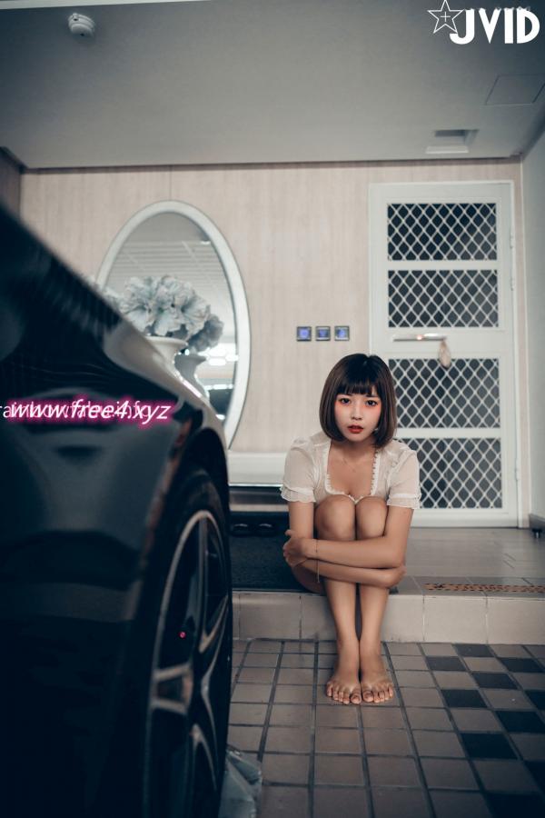    JVID-妍妍与果宝宝-万圣节典籍：不给阳具就捣蛋-极品私房照，性感蕾丝大尺度诱惑写真第54张图片