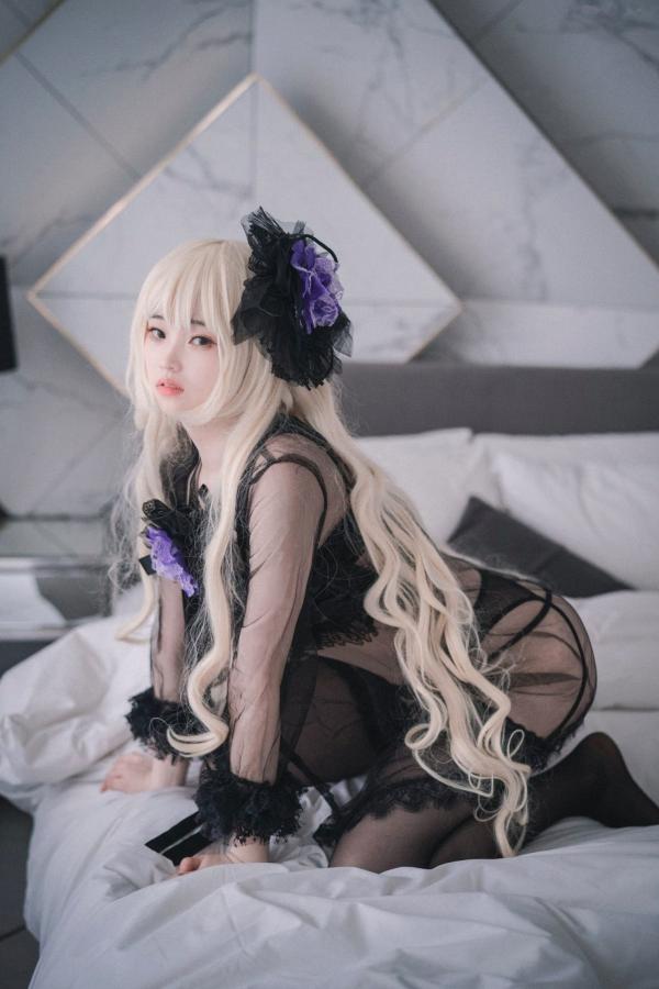    韩国美女Bambi斑比《命运之子》丽塔Cosplay：暗黑哥特风黑丝蕾丝内衣，精致白发造型诱惑写真第1张图片