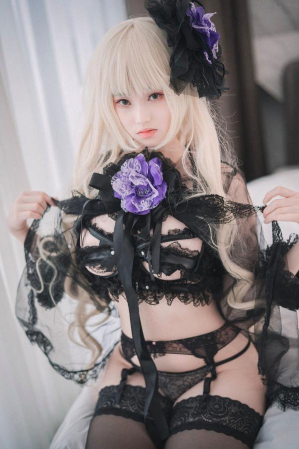    韩国美女Bambi斑比《命运之子》丽塔Cosplay：暗黑哥特风黑丝蕾丝内衣，精致白发造型诱惑写真第33张图片